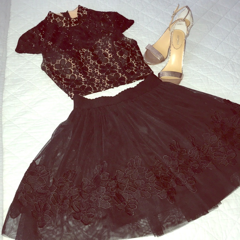 Beautiful two piece dress 👗